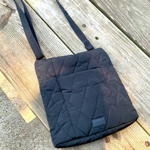 Ultra light Vera Bradley Hipster Bag